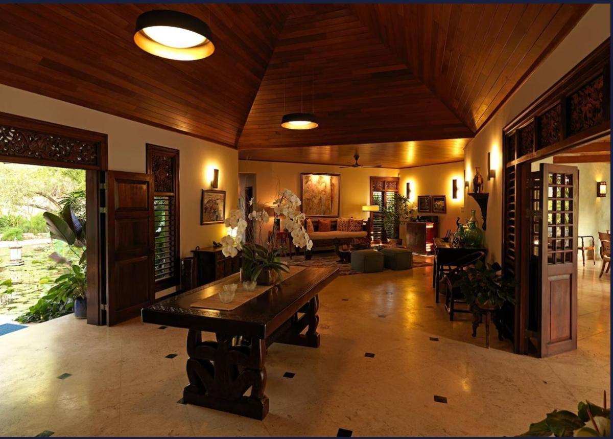 Amanoka Exclusive Villa With Private Beach & Gazebo Discovery Bay Buitenkant foto